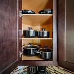 3-Bedroom Gem Apt With In-Unit Laundry - Lawndale 1 & 2 Rep