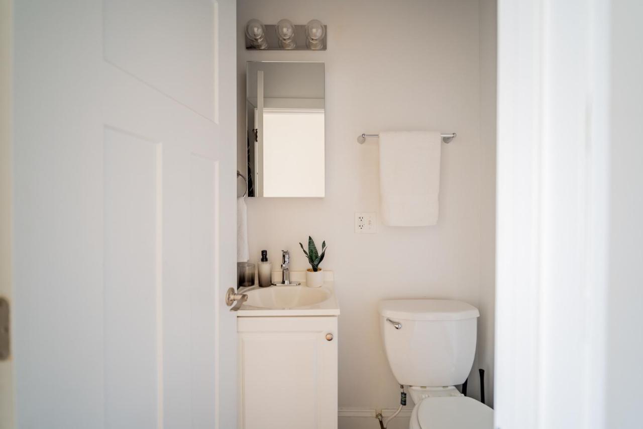 Apartment 3-bedroom Gem With In-unit Laundry - Lawndale 1 & 2 Rep Chicago